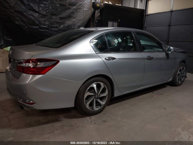 Photo 3 VIN: 1HGCR2F81HA074188 - HONDA ACCORD 