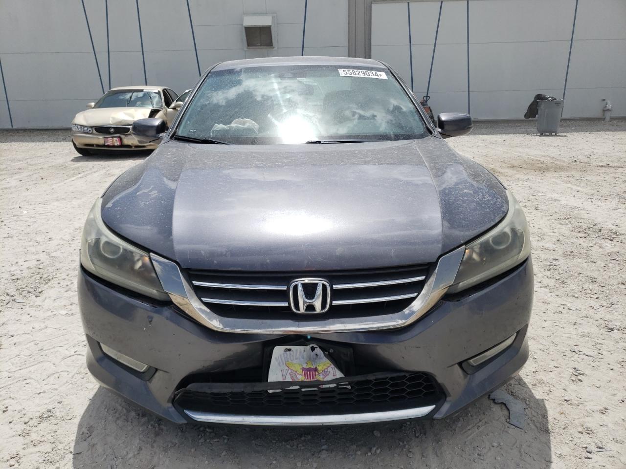 Photo 4 VIN: 1HGCR2F82DA021770 - HONDA ACCORD 