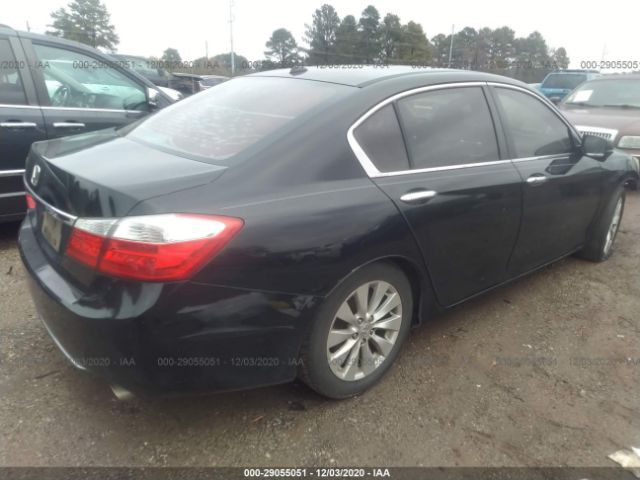 Photo 3 VIN: 1HGCR2F82DA031909 - HONDA ACCORD SDN 