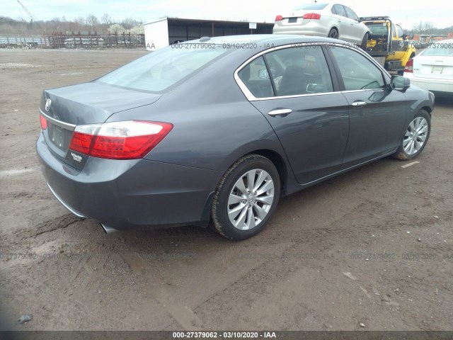 Photo 3 VIN: 1HGCR2F82DA035653 - HONDA ACCORD SDN 