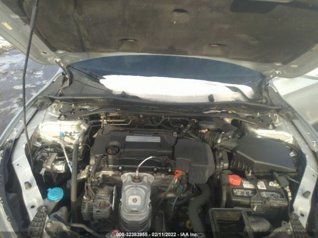 Photo 9 VIN: 1HGCR2F82DA158093 - HONDA ACCORD SDN 