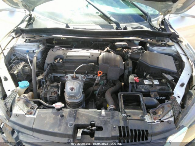 Photo 9 VIN: 1HGCR2F82DA178313 - HONDA ACCORD SDN 