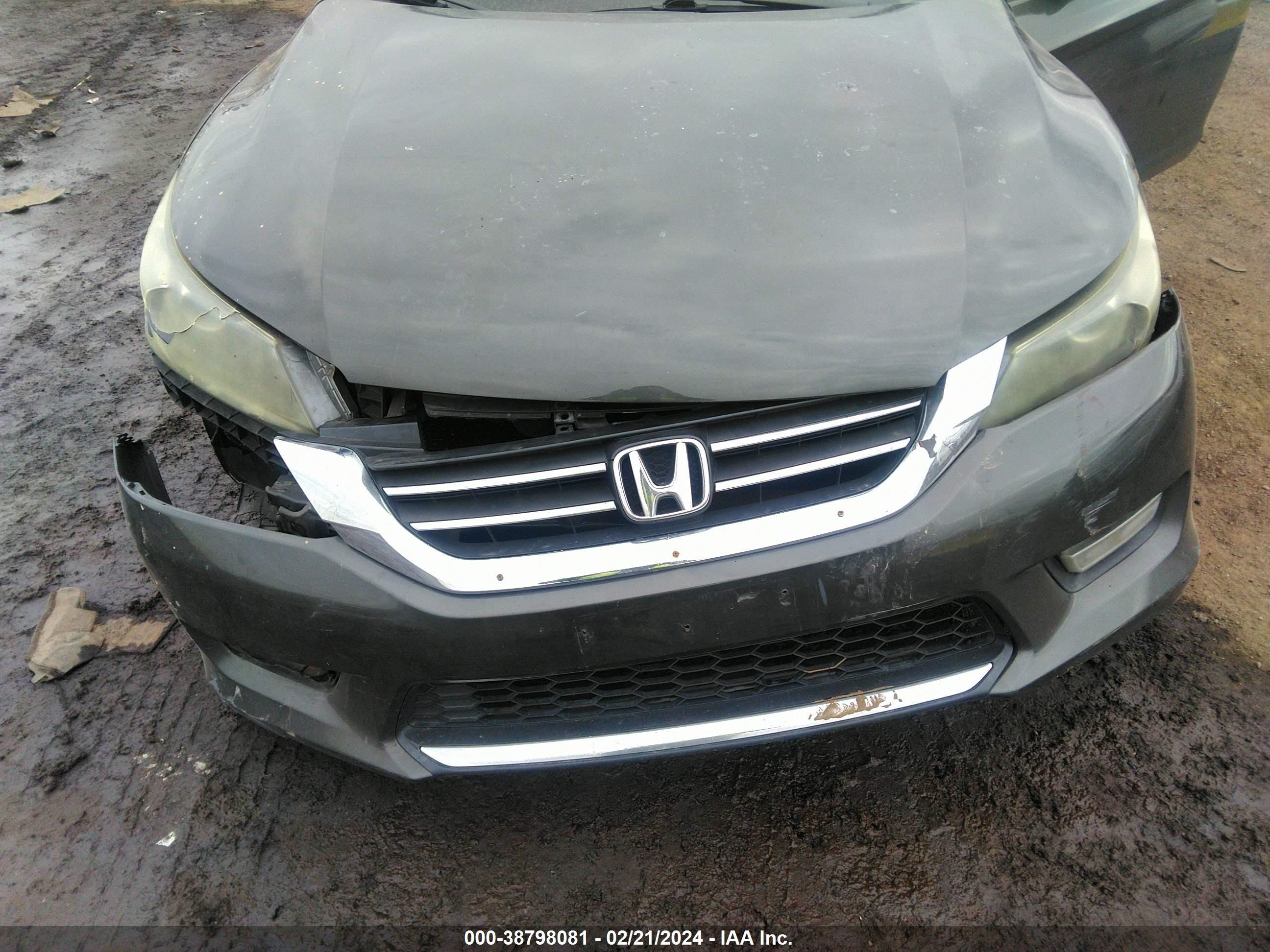 Photo 5 VIN: 1HGCR2F82DA189991 - HONDA ACCORD 