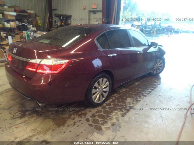 Photo 3 VIN: 1HGCR2F82DA227901 - HONDA ACCORD SDN 