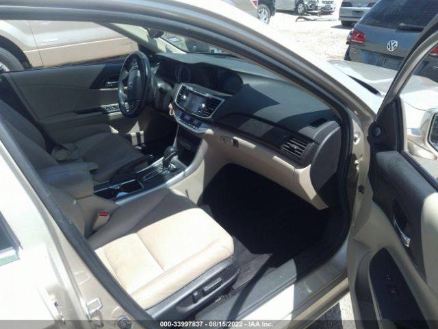 Photo 4 VIN: 1HGCR2F82EA025464 - HONDA ACCORD SEDAN 