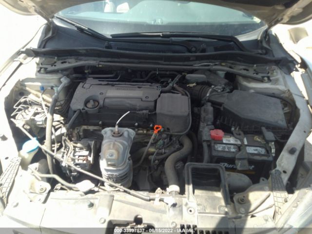 Photo 9 VIN: 1HGCR2F82EA025464 - HONDA ACCORD SEDAN 