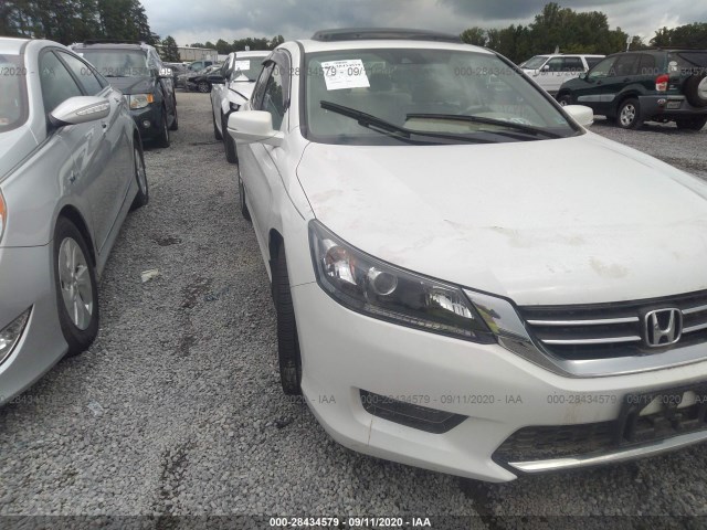 Photo 0 VIN: 1HGCR2F82EA061011 - HONDA ACCORD SEDAN 