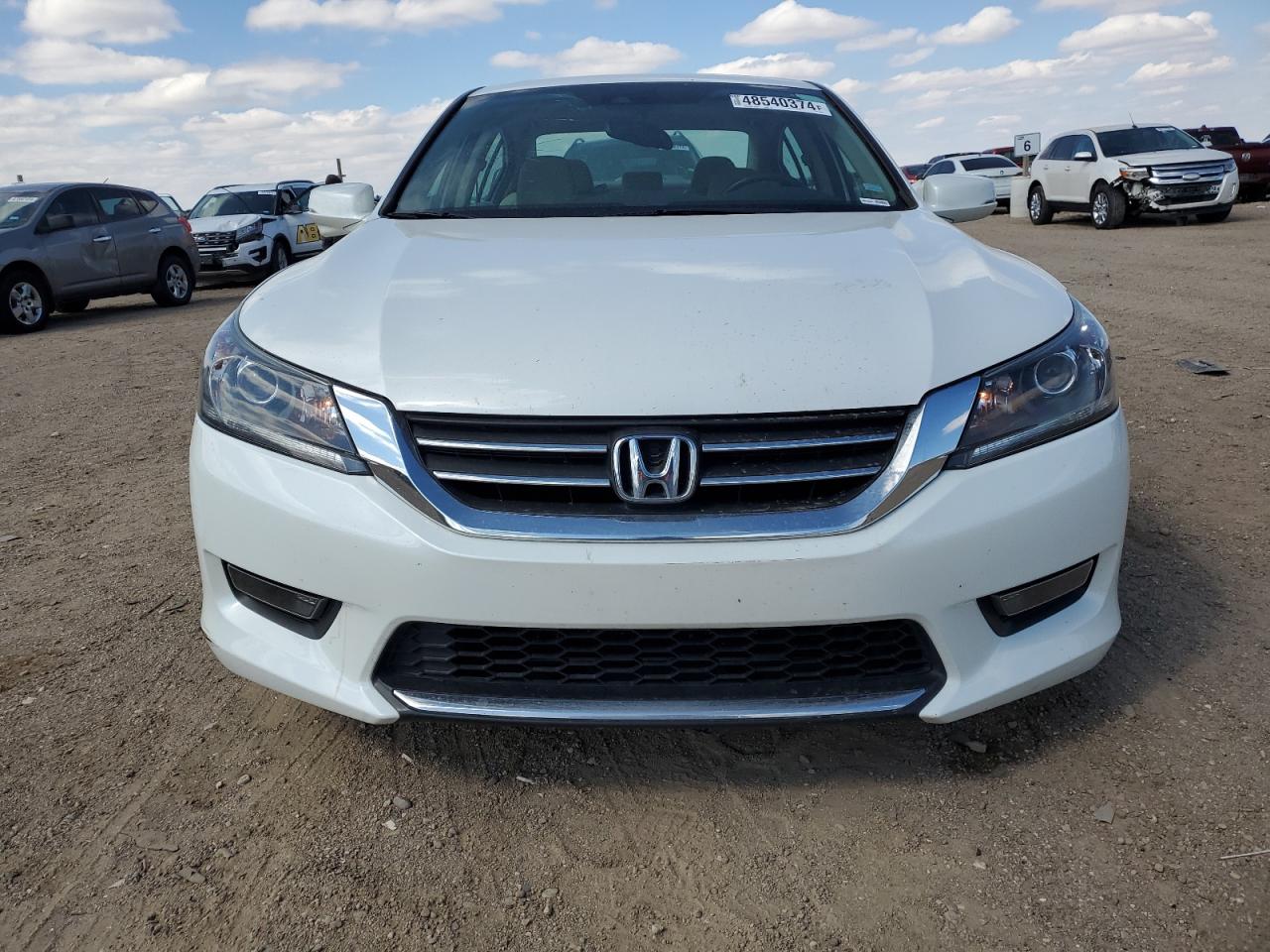 Photo 4 VIN: 1HGCR2F82EA105993 - HONDA ACCORD 