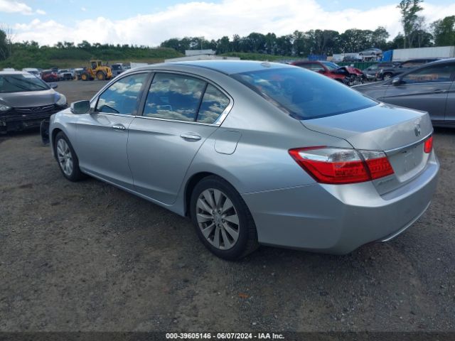 Photo 2 VIN: 1HGCR2F82EA170228 - HONDA ACCORD 