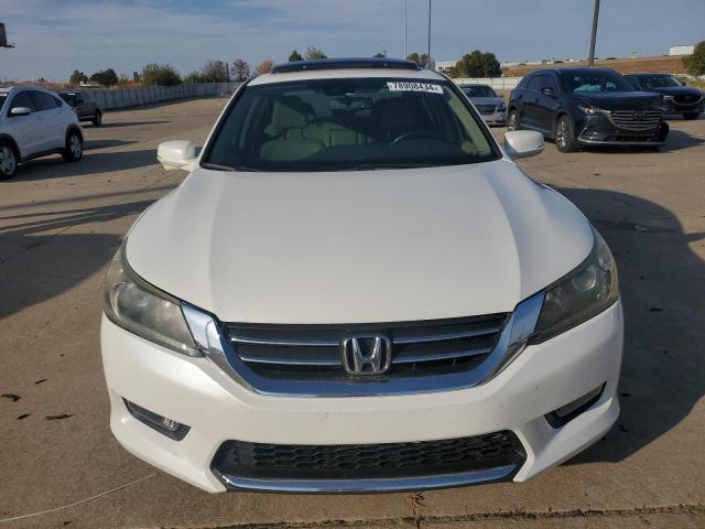 Photo 4 VIN: 1HGCR2F82FA004809 - HONDA ACCORD EXL 