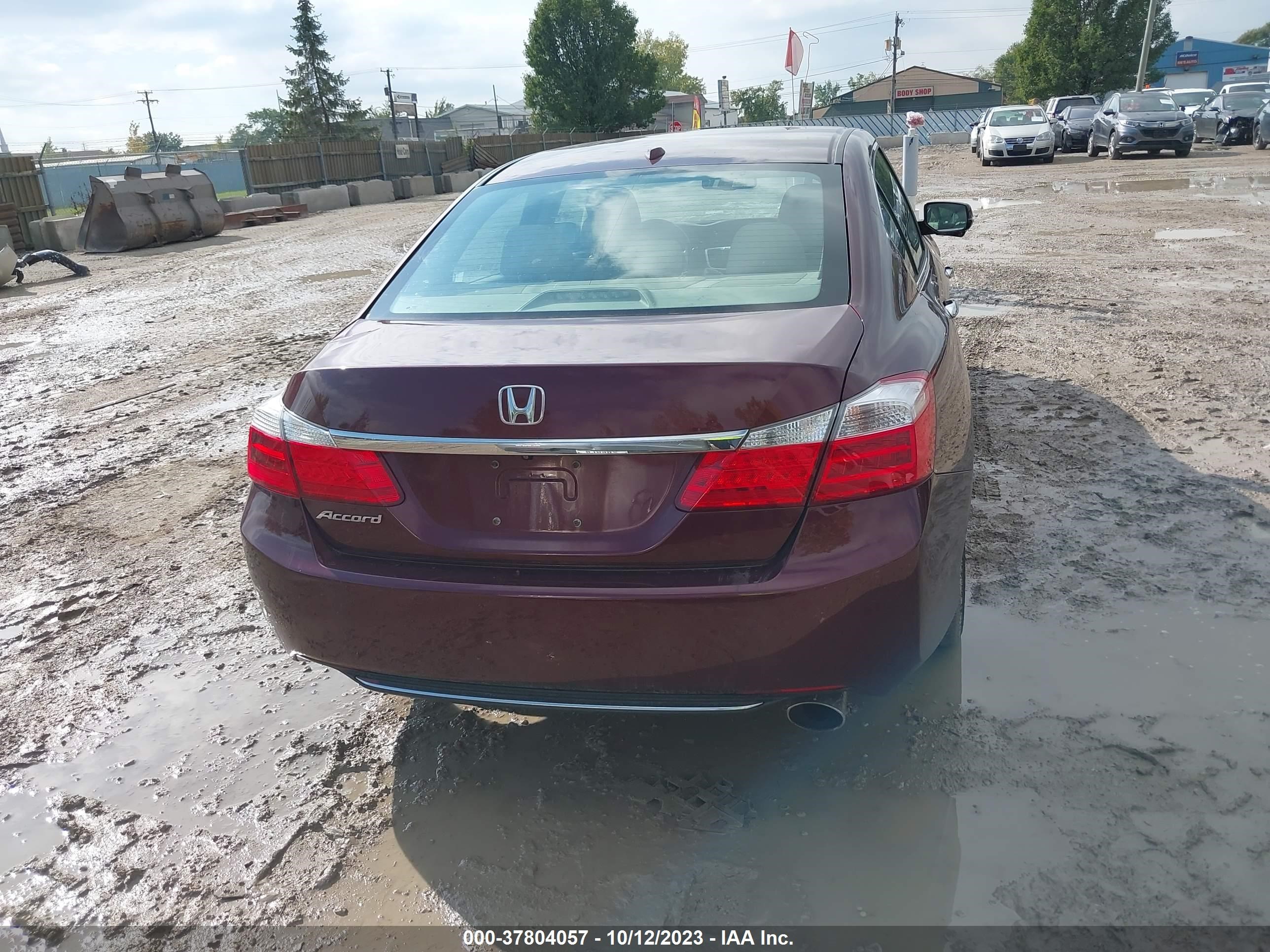 Photo 16 VIN: 1HGCR2F82FA015681 - HONDA ACCORD 