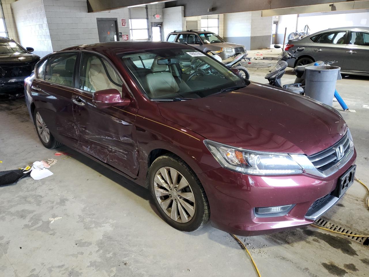 Photo 3 VIN: 1HGCR2F82FA051855 - HONDA ACCORD 