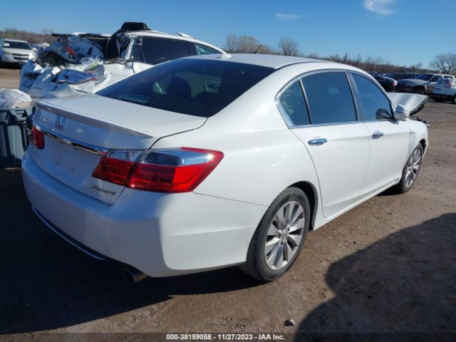 Photo 3 VIN: 1HGCR2F82FA062872 - HONDA ACCORD 