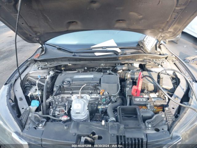 Photo 9 VIN: 1HGCR2F82FA067165 - HONDA ACCORD 