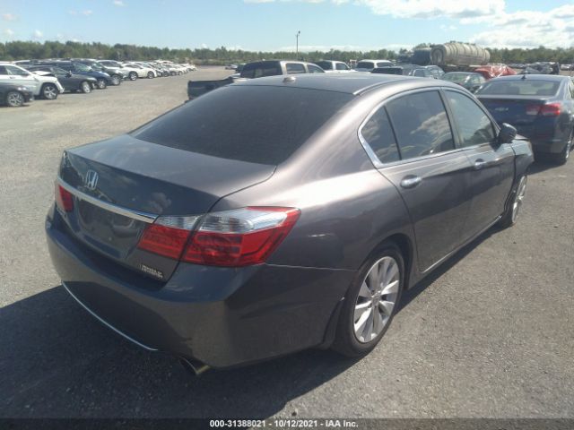 Photo 3 VIN: 1HGCR2F82FA071300 - HONDA ACCORD SEDAN 