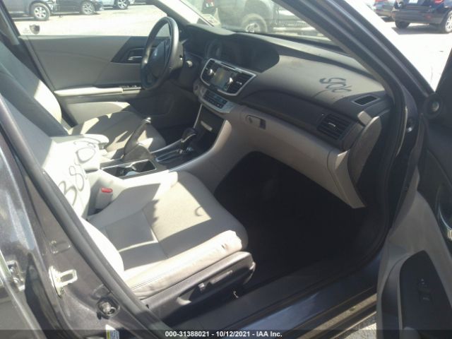 Photo 4 VIN: 1HGCR2F82FA071300 - HONDA ACCORD SEDAN 