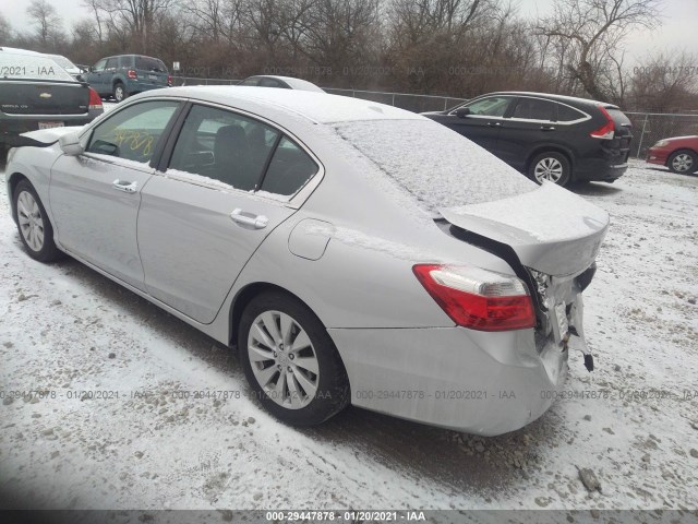 Photo 2 VIN: 1HGCR2F82FA085391 - HONDA ACCORD SEDAN 