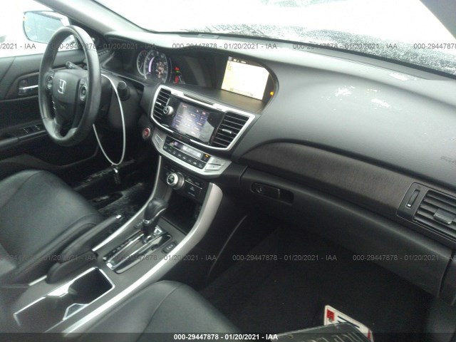 Photo 4 VIN: 1HGCR2F82FA085391 - HONDA ACCORD SEDAN 