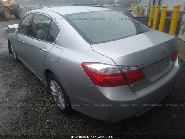 Photo 2 VIN: 1HGCR2F82FA094091 - HONDA ACCORD SEDAN 