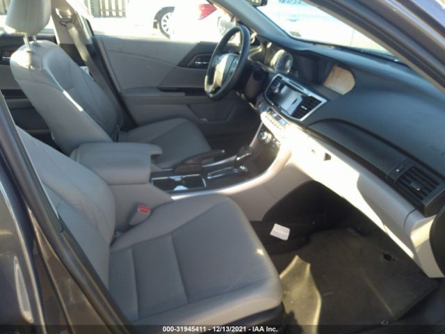 Photo 4 VIN: 1HGCR2F82FA116106 - HONDA ACCORD SEDAN 