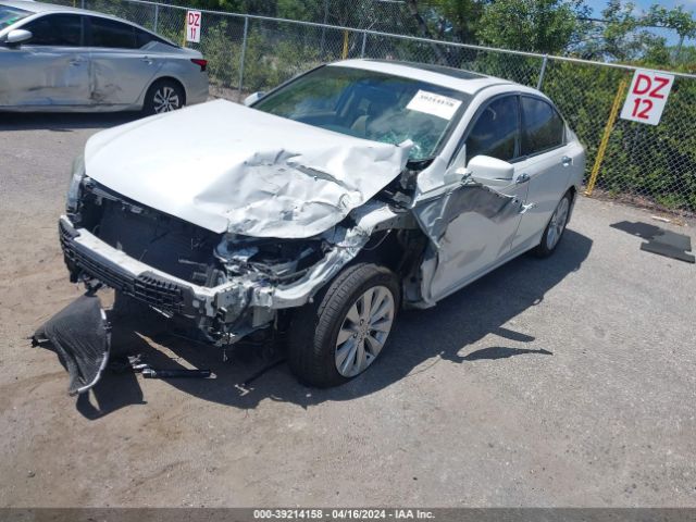 Photo 1 VIN: 1HGCR2F82FA136002 - HONDA ACCORD 