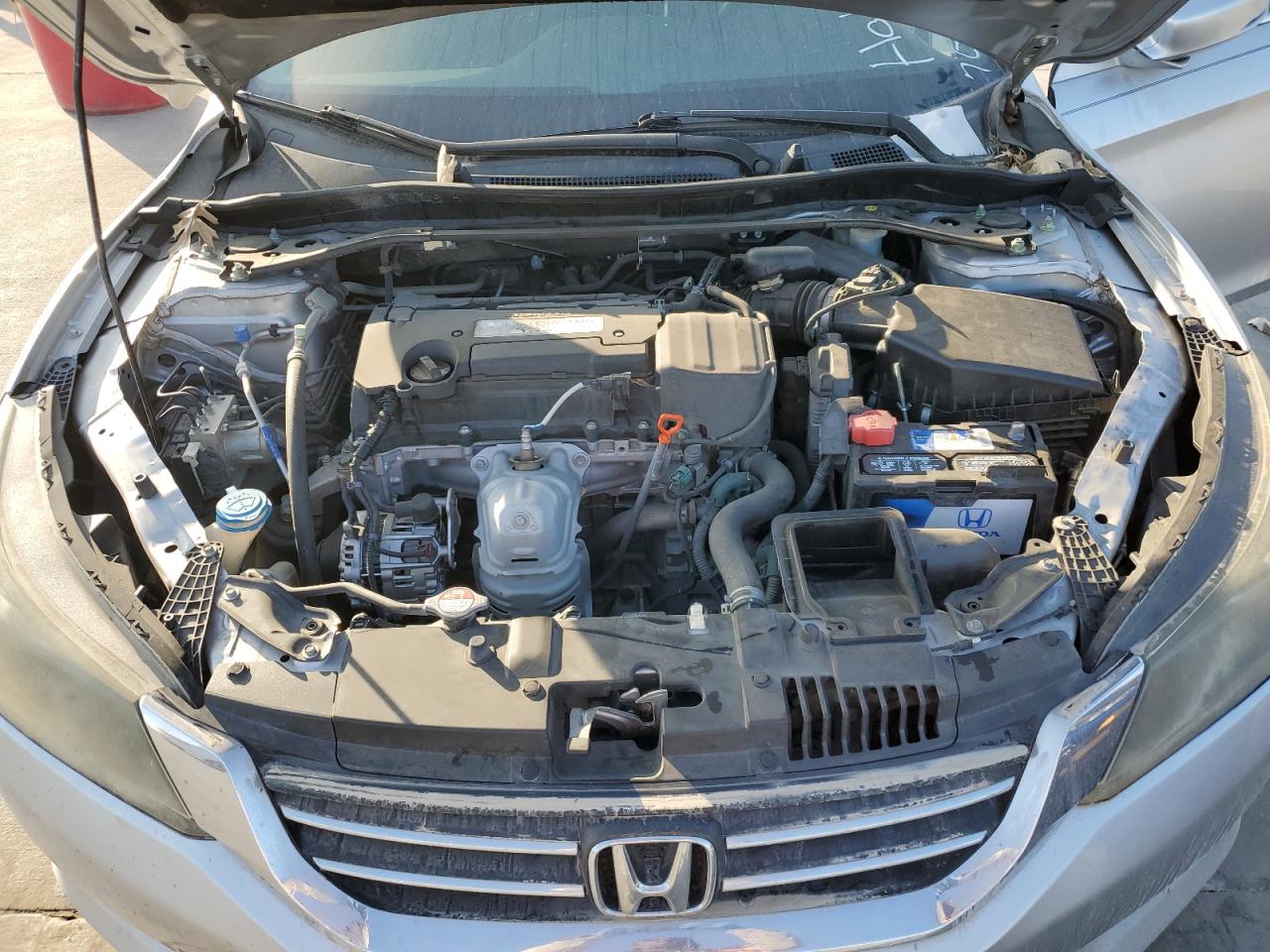 Photo 10 VIN: 1HGCR2F82FA158663 - HONDA ACCORD EXL 