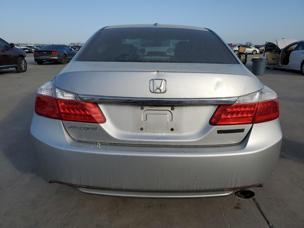 Photo 5 VIN: 1HGCR2F82FA158663 - HONDA ACCORD EXL 