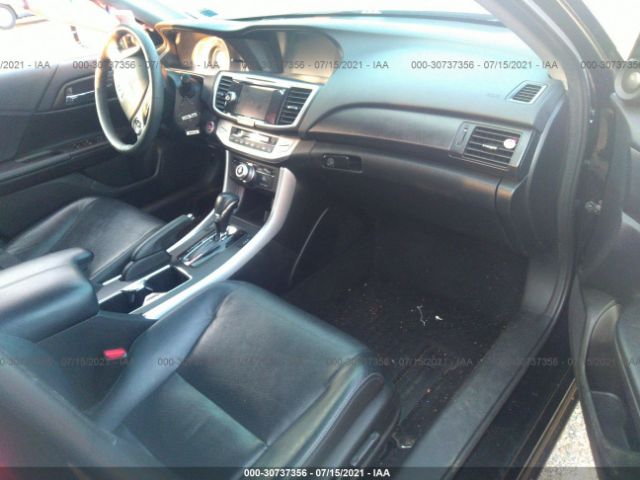 Photo 4 VIN: 1HGCR2F82FA168562 - HONDA ACCORD SEDAN 