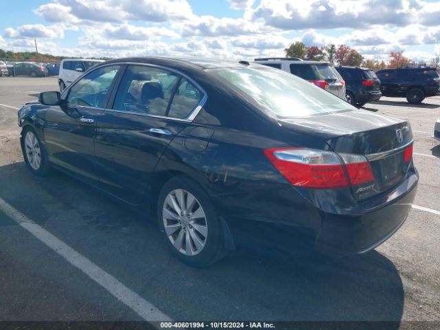 Photo 2 VIN: 1HGCR2F82FA180095 - HONDA ACCORD 