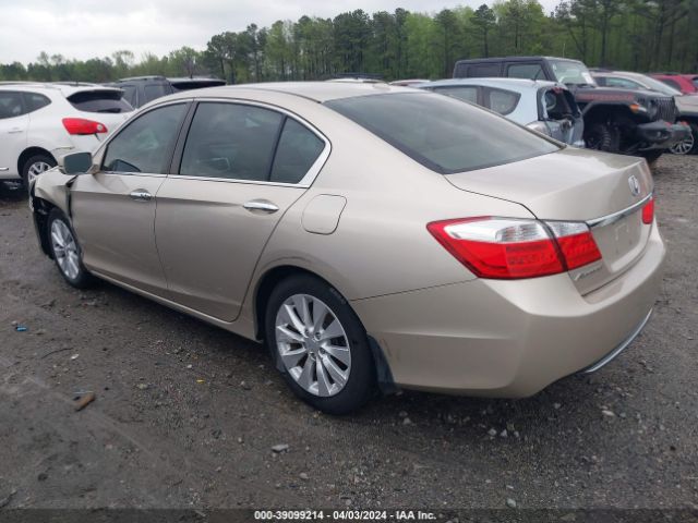 Photo 2 VIN: 1HGCR2F82FA180324 - HONDA ACCORD 