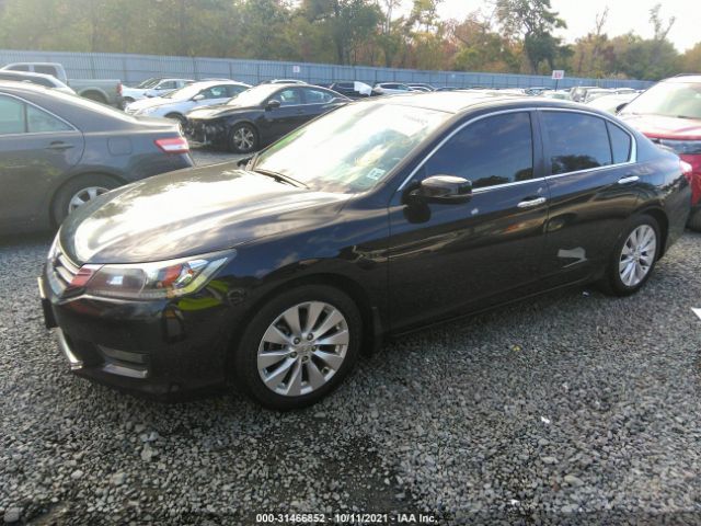 Photo 1 VIN: 1HGCR2F82FA229635 - HONDA ACCORD SEDAN 