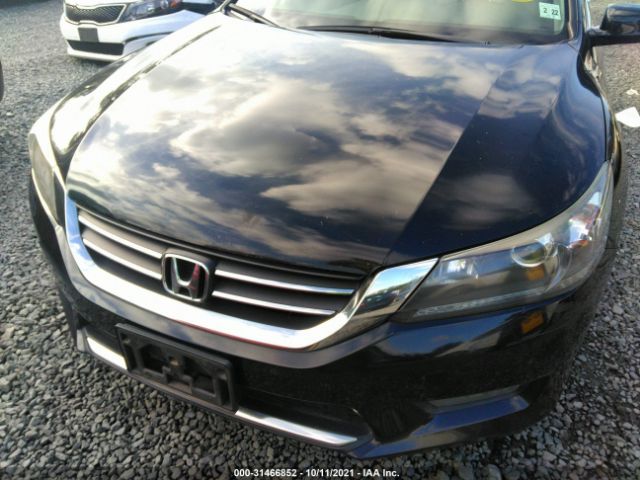 Photo 5 VIN: 1HGCR2F82FA229635 - HONDA ACCORD SEDAN 