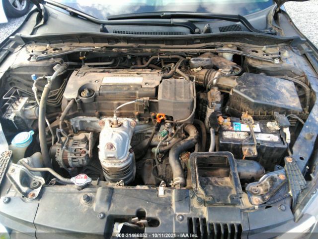 Photo 9 VIN: 1HGCR2F82FA229635 - HONDA ACCORD SEDAN 