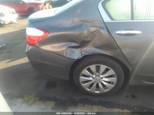 Photo 5 VIN: 1HGCR2F82FA270850 - HONDA ACCORD SEDAN 