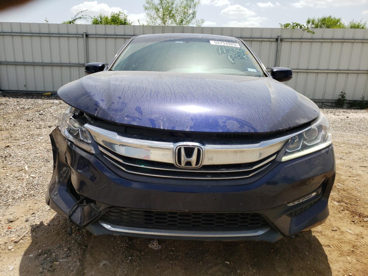 Photo 4 VIN: 1HGCR2F82GA028304 - HONDA ACCORD 