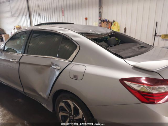 Photo 5 VIN: 1HGCR2F82GA146000 - HONDA ACCORD 