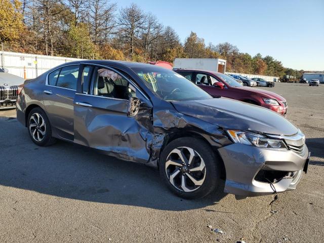 Photo 3 VIN: 1HGCR2F82HA153062 - HONDA ACCORD EXL 