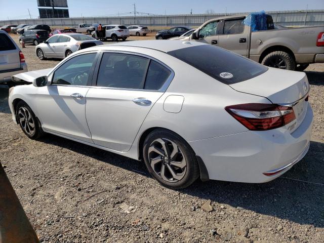 Photo 1 VIN: 1HGCR2F82HA154101 - HONDA ACCORD 