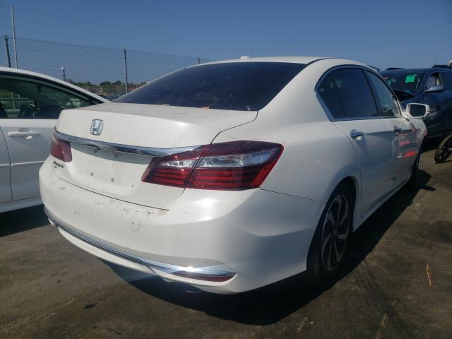 Photo 3 VIN: 1HGCR2F82HA164000 - HONDA ACCORD EXL 