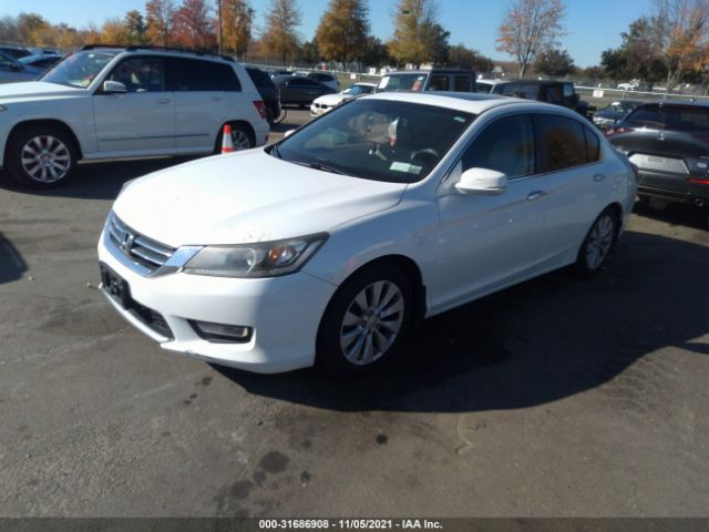 Photo 1 VIN: 1HGCR2F83DA001947 - HONDA ACCORD SDN 