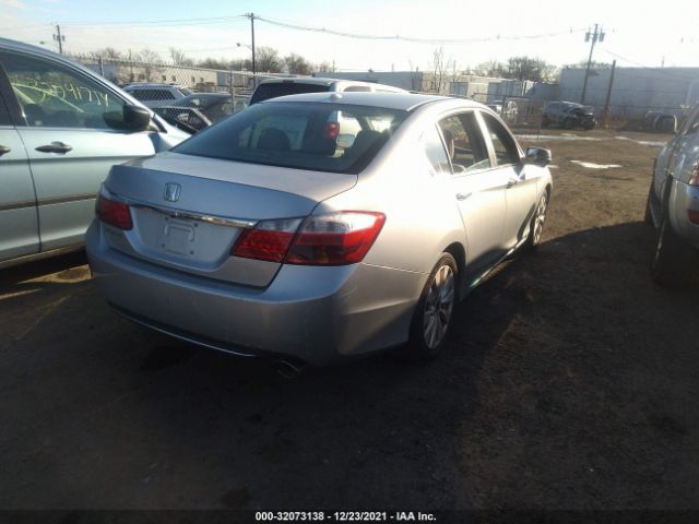 Photo 3 VIN: 1HGCR2F83DA044166 - HONDA ACCORD SDN 