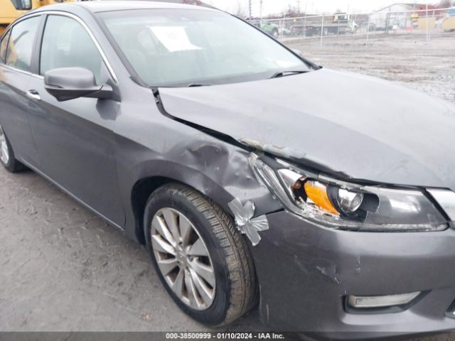 Photo 5 VIN: 1HGCR2F83DA070847 - HONDA ACCORD 