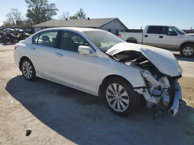 Photo 3 VIN: 1HGCR2F83DA104818 - HONDA ACCORD EXL 