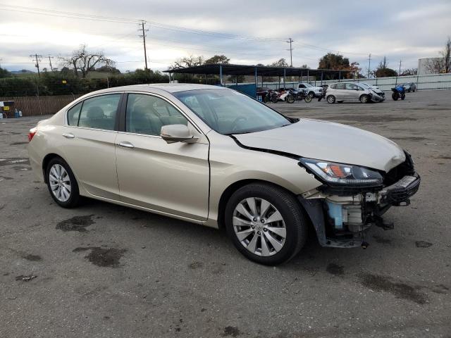 Photo 3 VIN: 1HGCR2F83DA117102 - HONDA ACCORD 