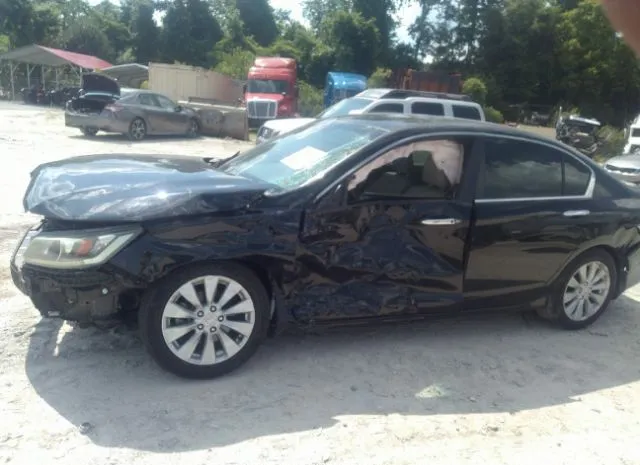 Photo 5 VIN: 1HGCR2F83DA128388 - HONDA ACCORD SDN 