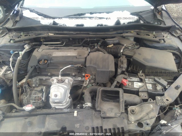 Photo 9 VIN: 1HGCR2F83DA183259 - HONDA ACCORD SDN 