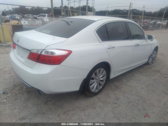 Photo 3 VIN: 1HGCR2F83DA188722 - HONDA ACCORD SDN 