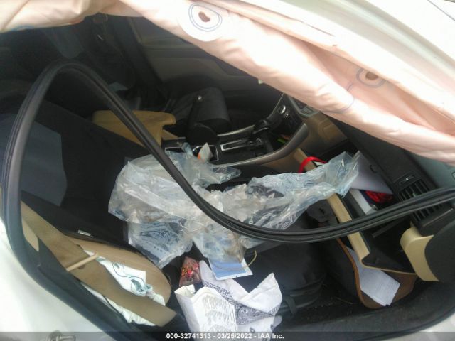 Photo 4 VIN: 1HGCR2F83DA205003 - HONDA ACCORD SDN 