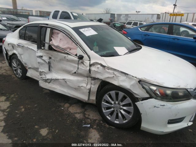 Photo 5 VIN: 1HGCR2F83DA205003 - HONDA ACCORD SDN 