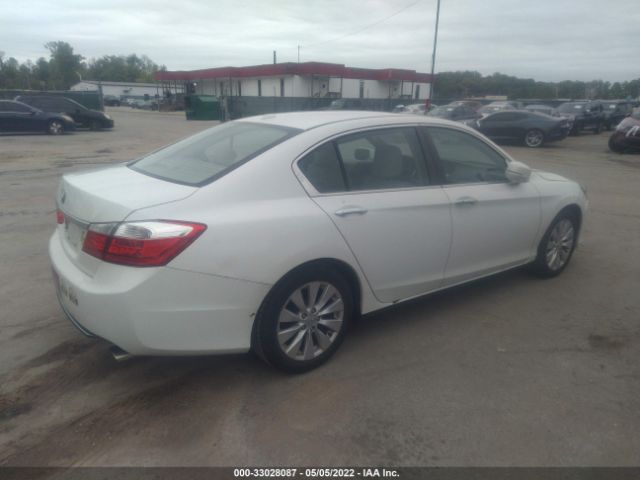 Photo 3 VIN: 1HGCR2F83DA236400 - HONDA ACCORD SDN 